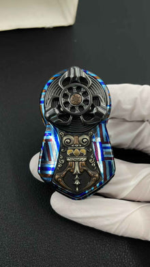 Demon Subduing Vajra Armor Garuda Zircuti