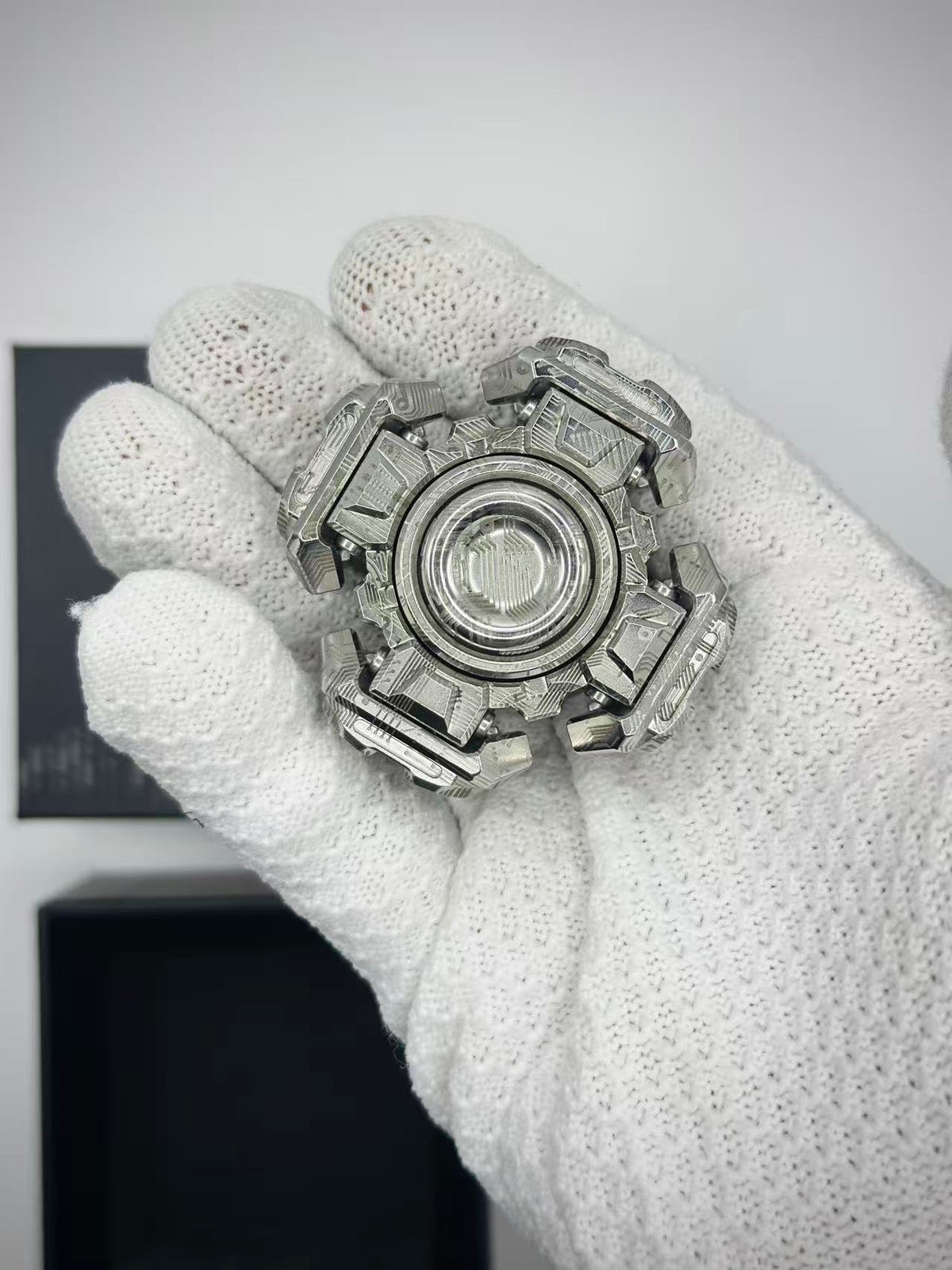 Ancient Iron Shell Opening Stainless Steel Engraved