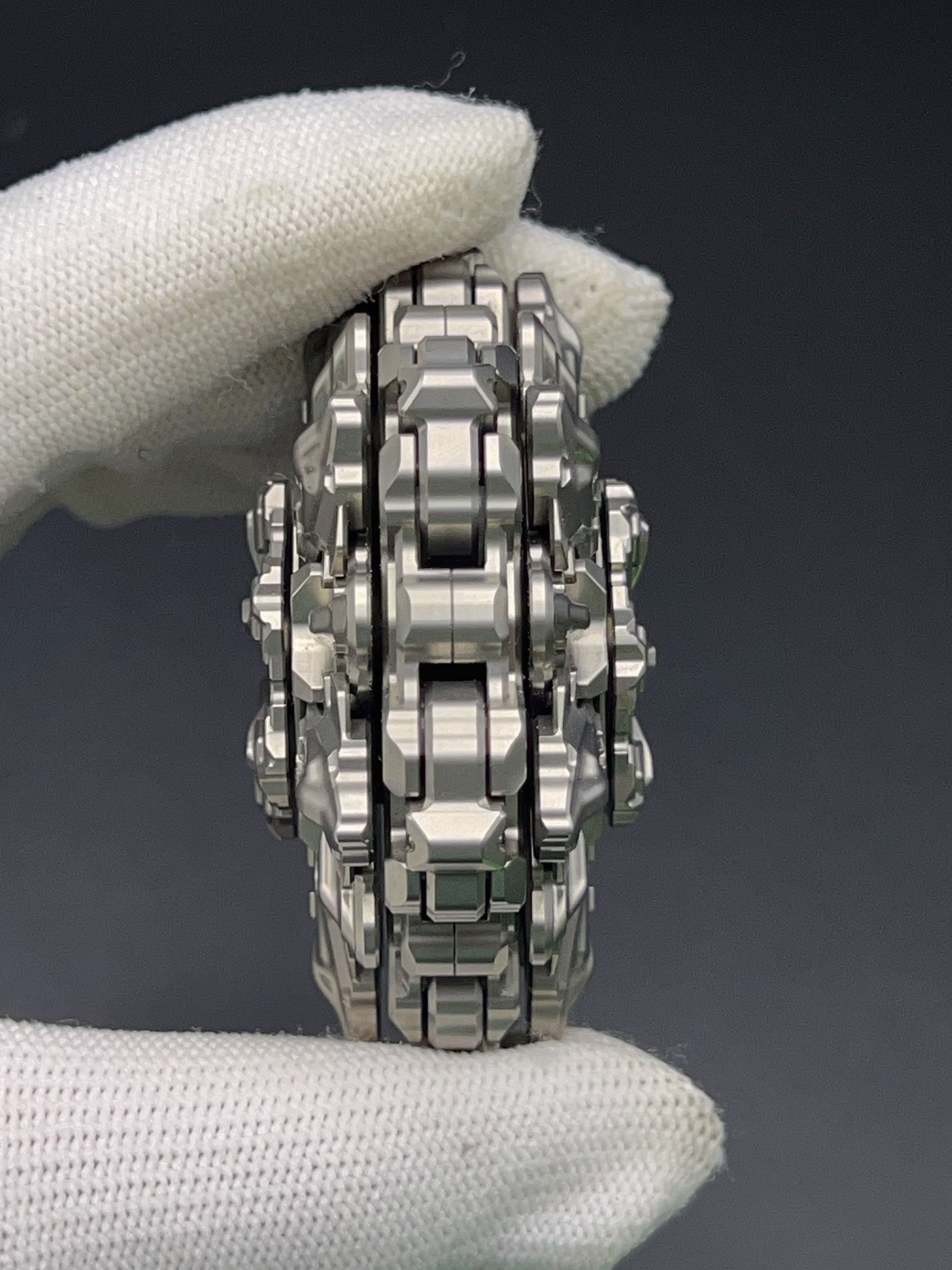 SEQUENCE EDC Dijiang Shell Opening Titanium