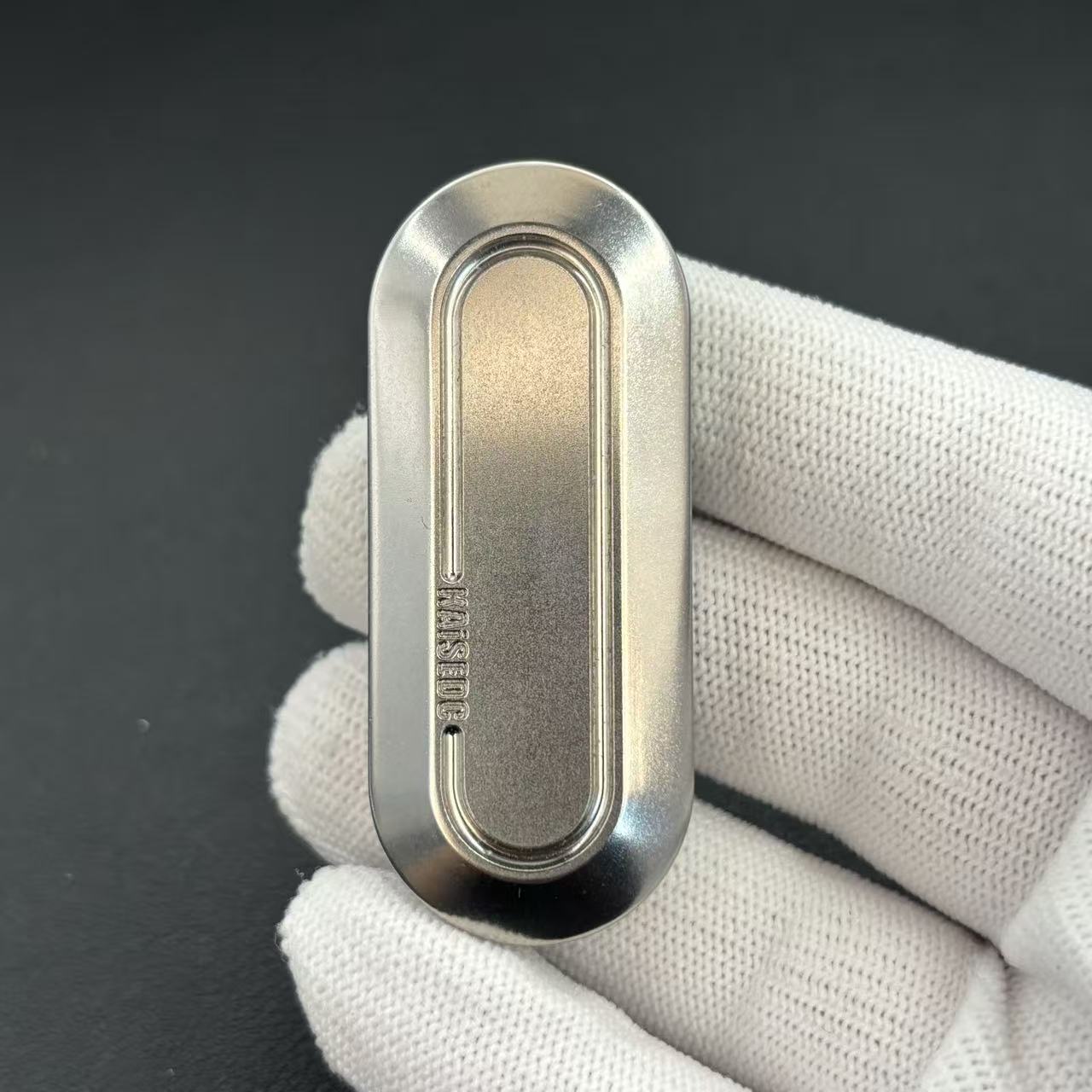 Coco Candy Titanium