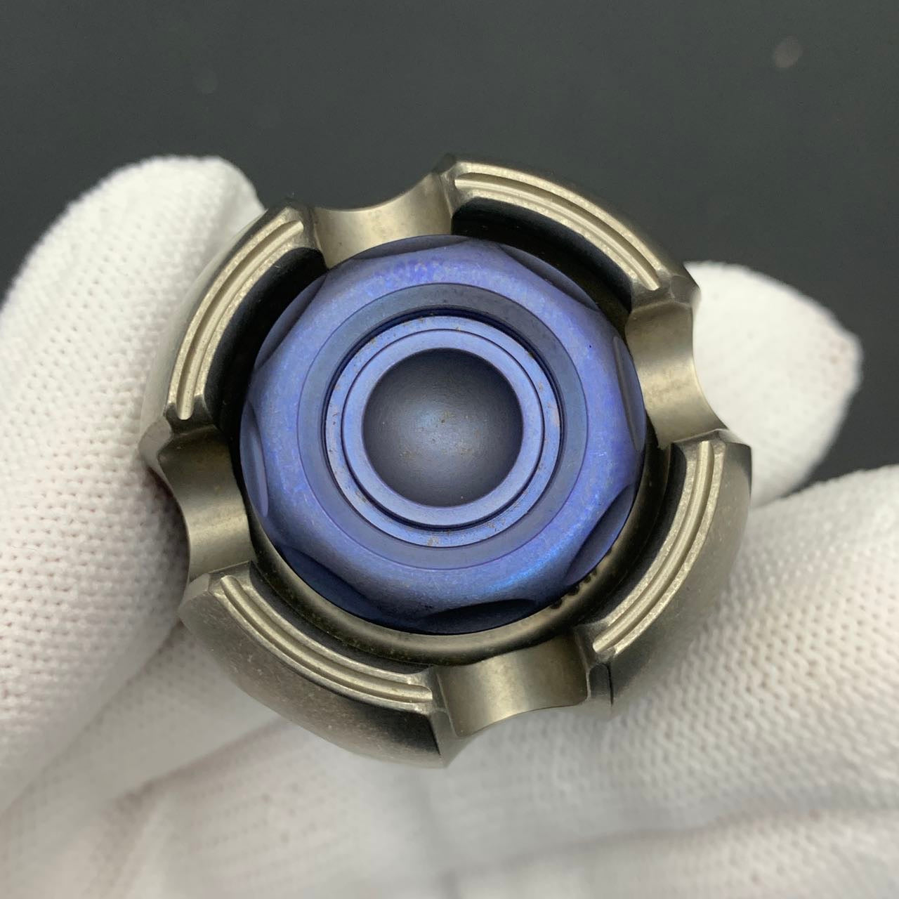 NOIZ E Titanium