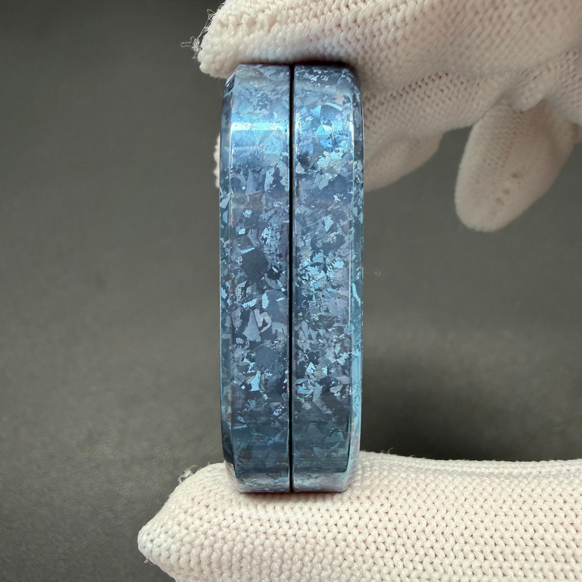 F2.8 Crystallized Titanium