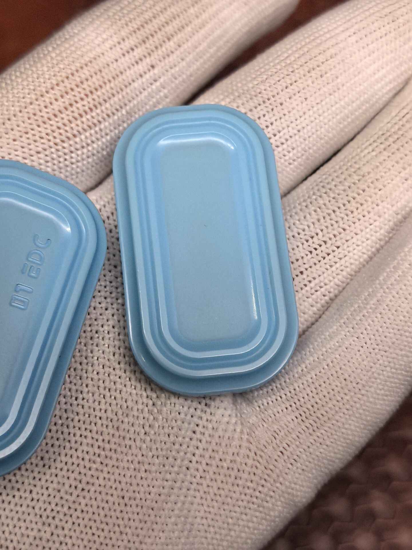 01EDC Slider No.7 Shell Corian