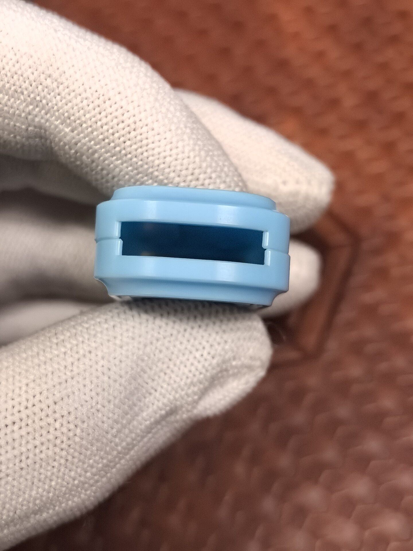 01EDC Slider No.7 Shell Corian