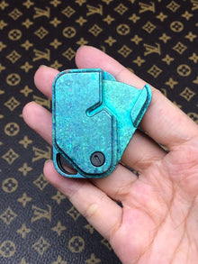 POP Throwing Card Crystallized Titanium
