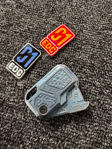 POP Throwing Card Crystallized Titanium