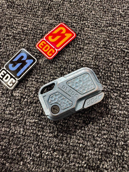 POP Throwing Card Crystallized Titanium