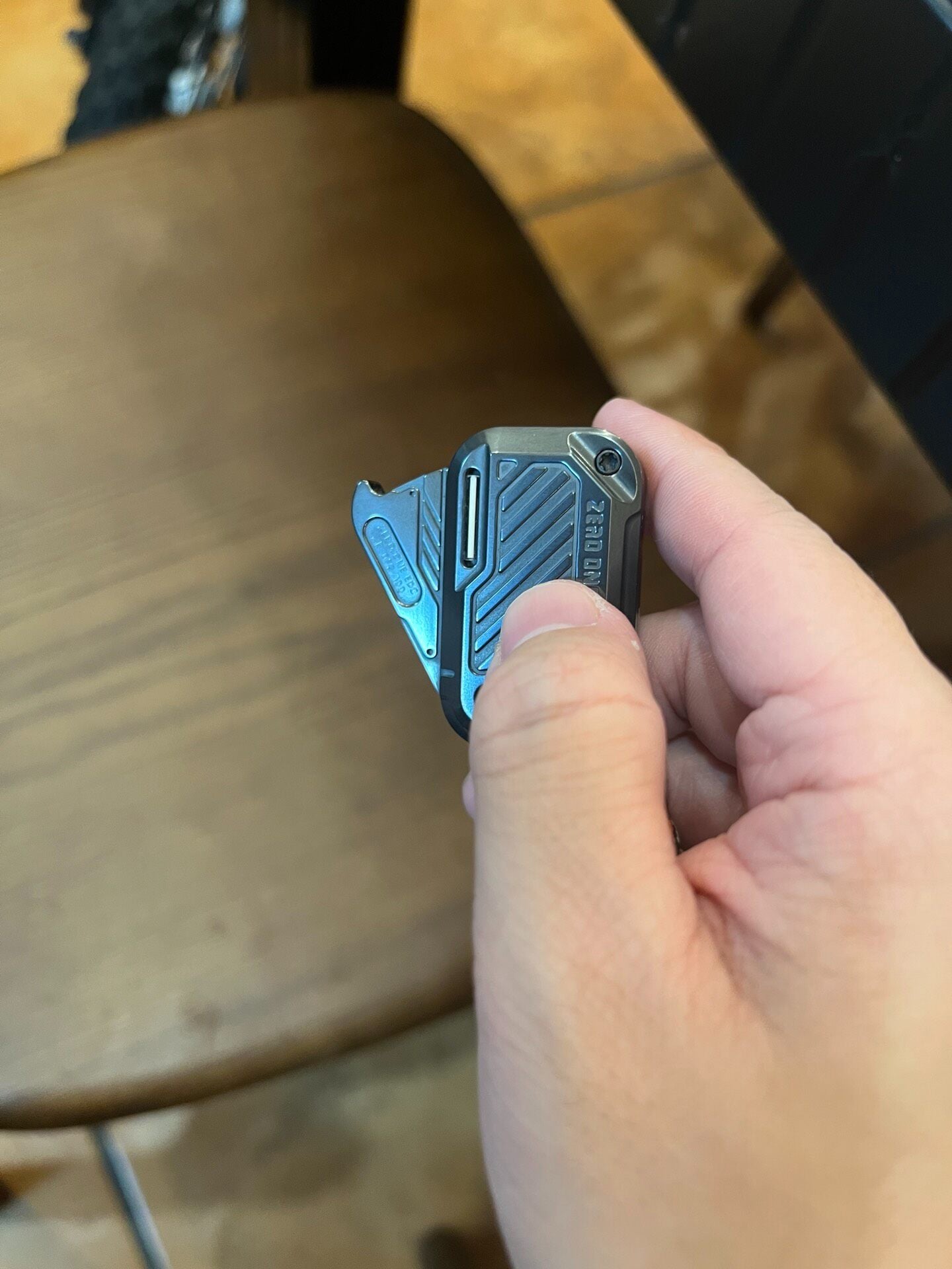 POP Throwing Card Zirconium