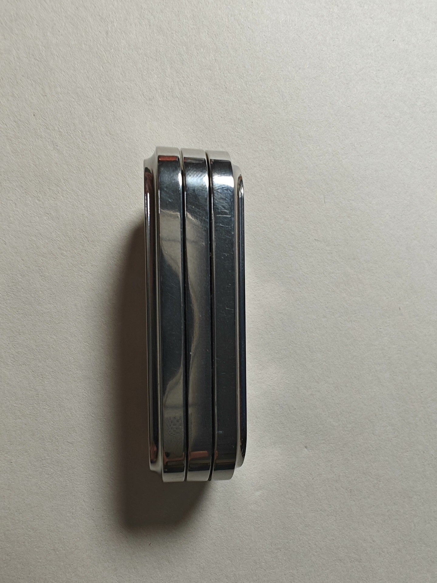 Pea Slider Stainless Steel