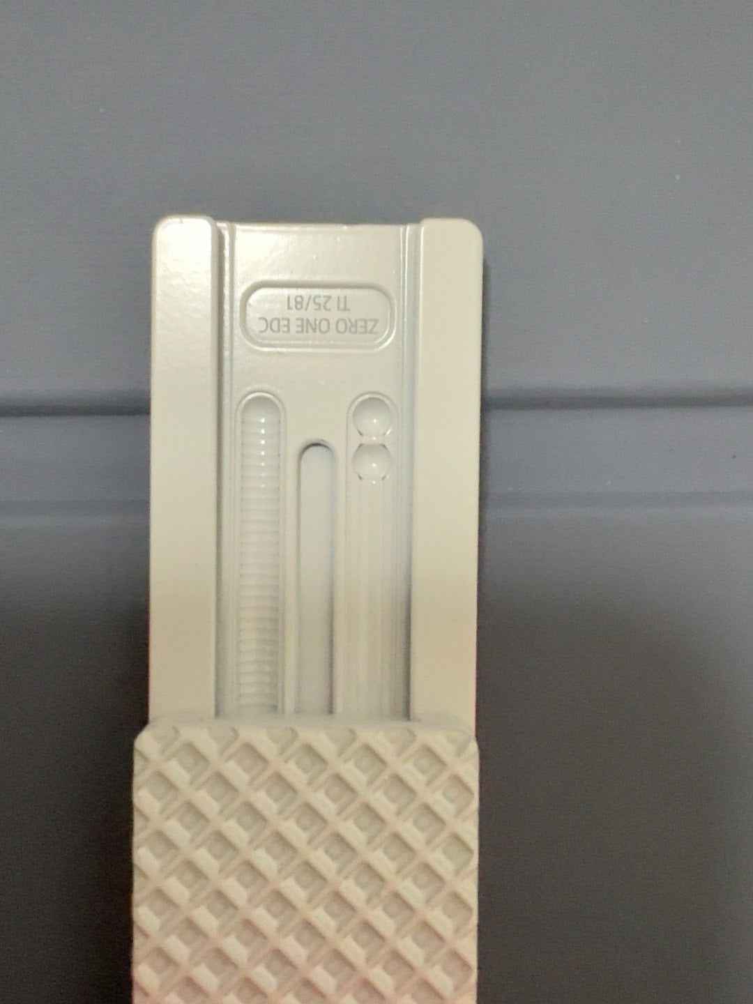 WAFER Titanium
