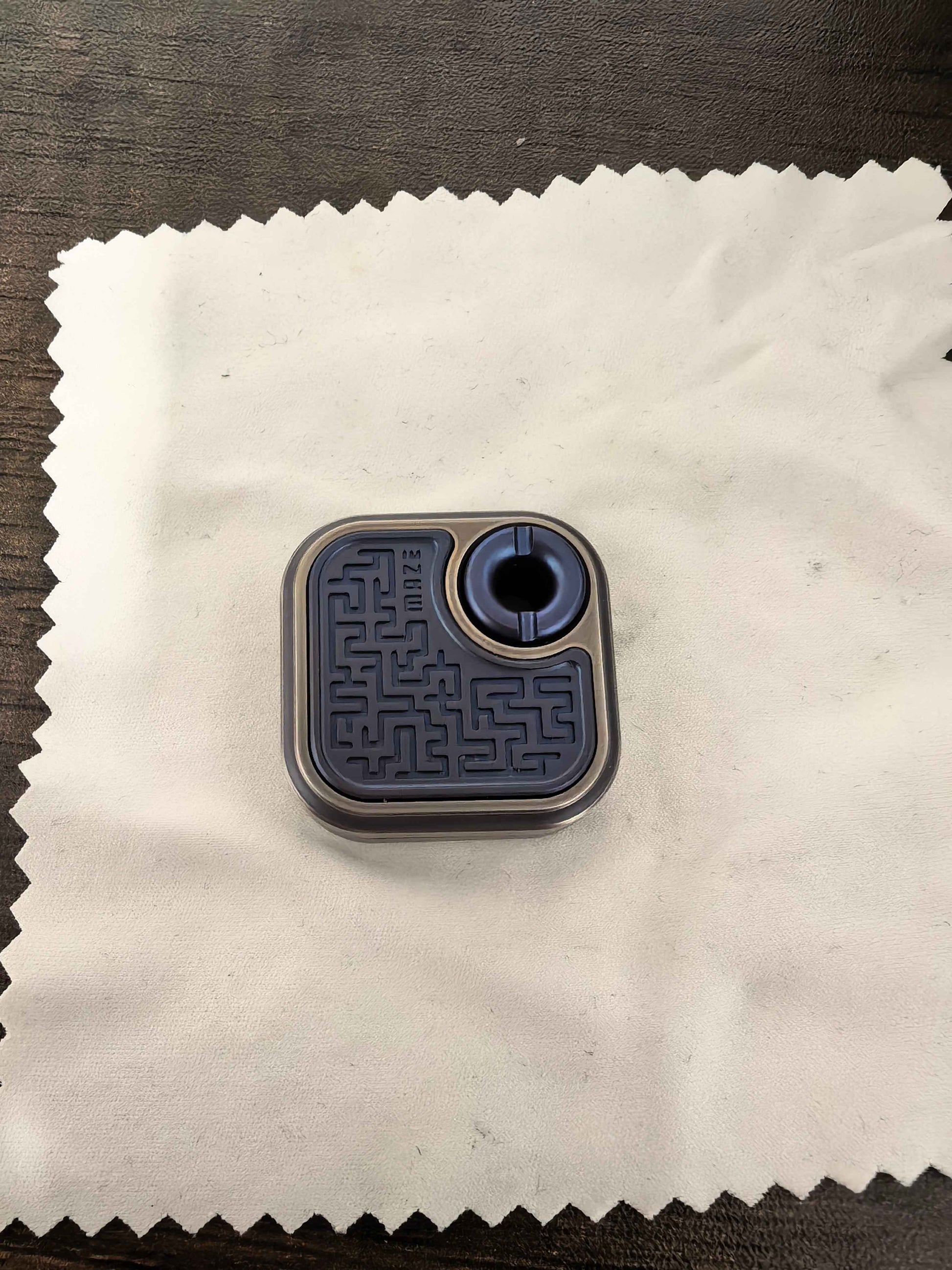Food Toast Titanium