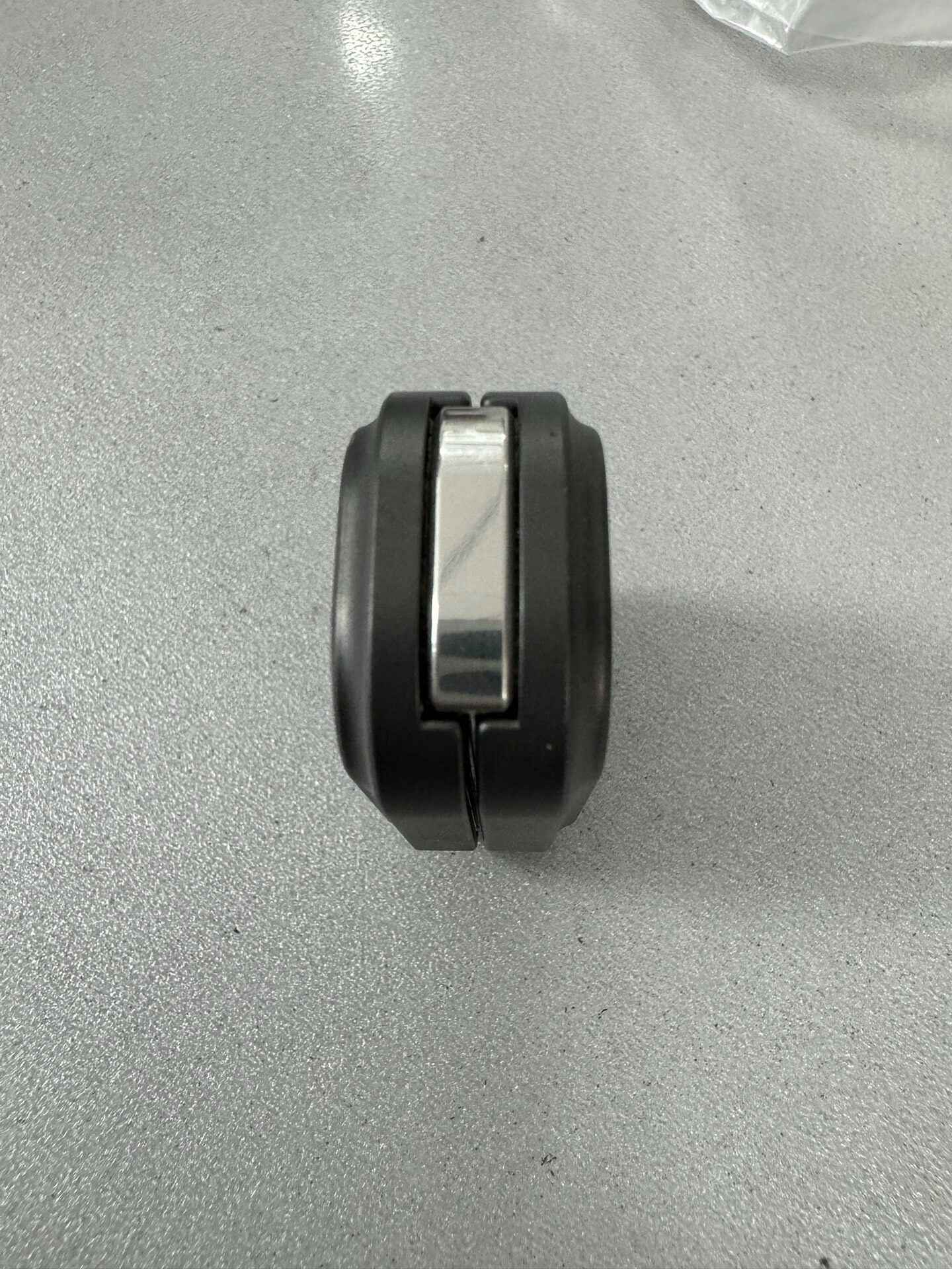 Mini Christmas Shell Zirconium