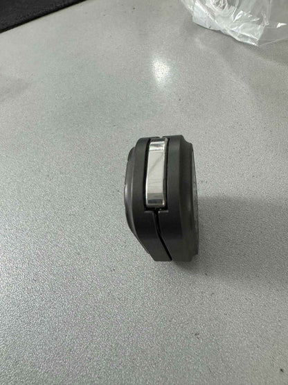 Mini Christmas Shell Zirconium