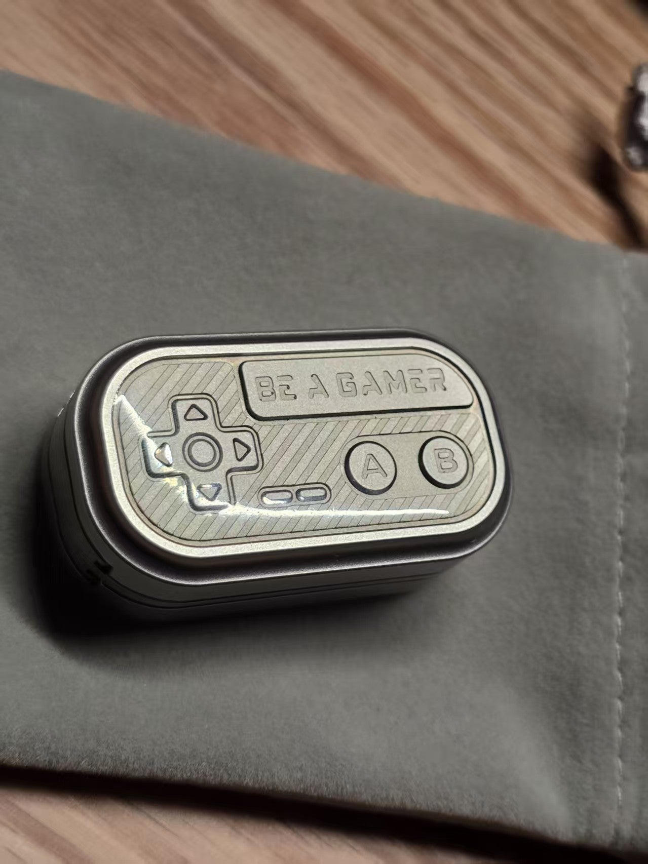 01EDC x Yolo 2023 Slider SS + Brass (003)