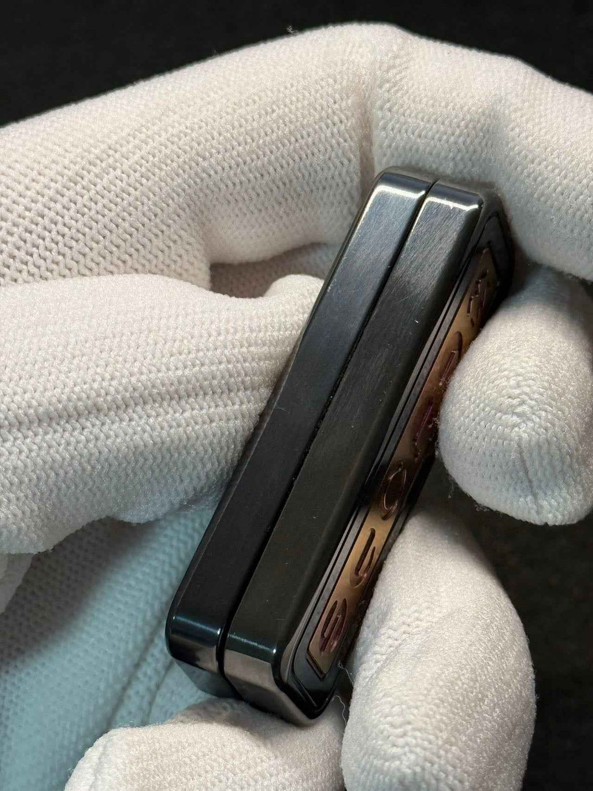 Secret Zirconium
