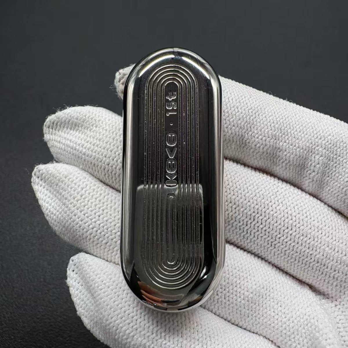 Floating Cloud Titanium Polished