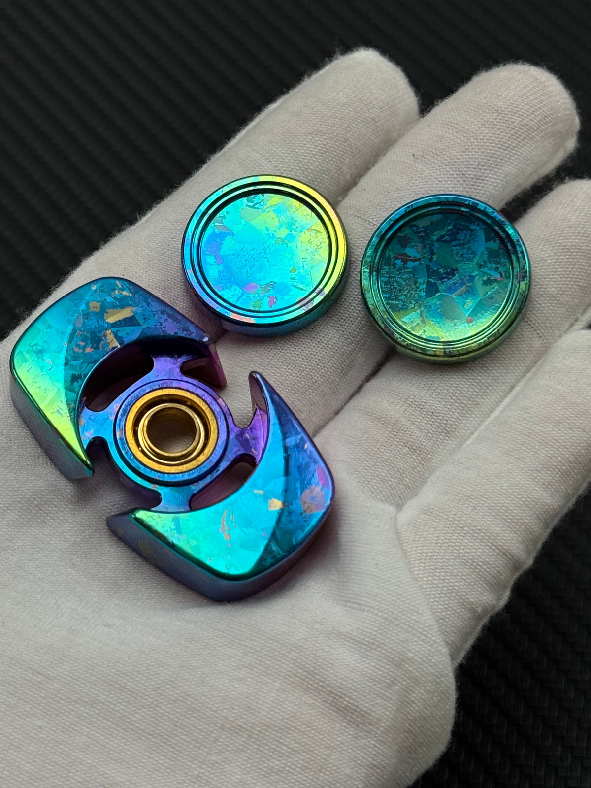 Spinner Crystallized Titanium