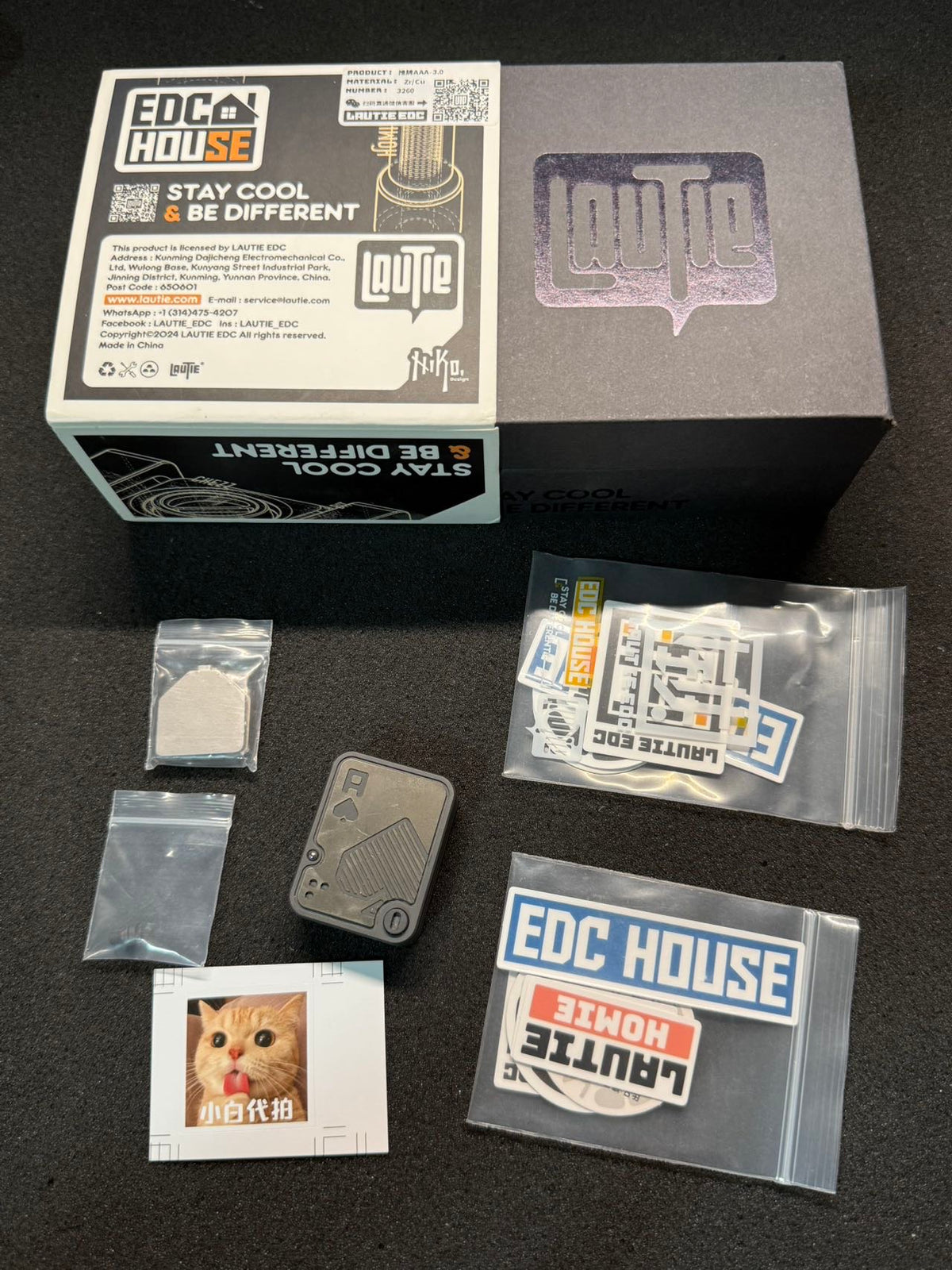 AAA Push Card Zirconium