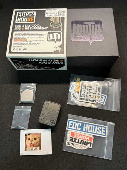 AAA Push Card Zirconium