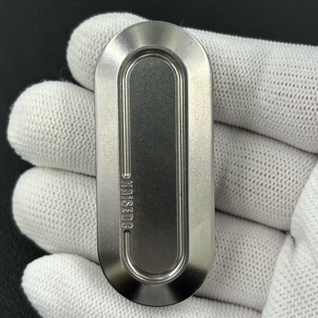 Coco Candy Titanium