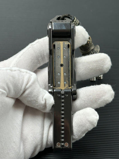 Razor Zirconium
