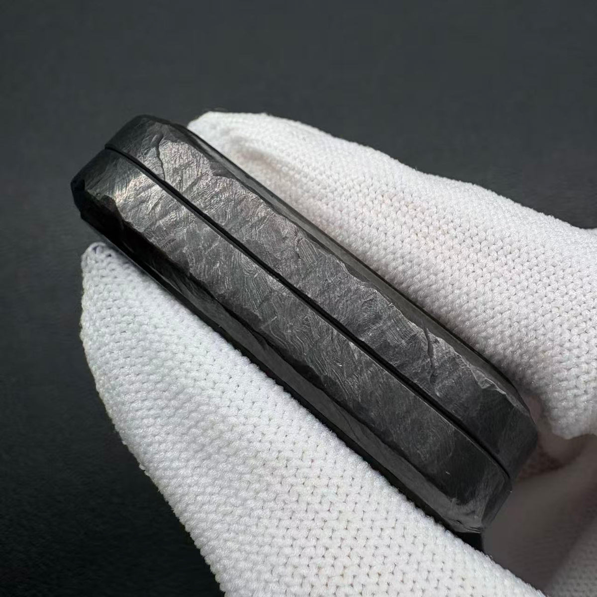 Lucky Draw Zirconium Stone Textured Engraved