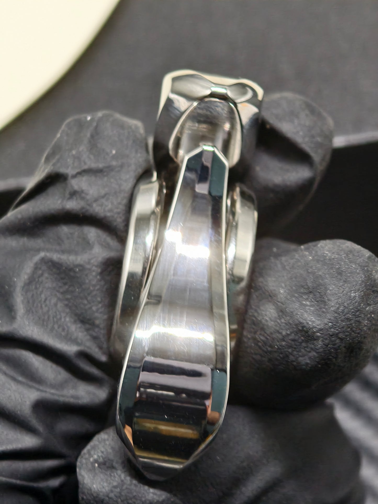 Pan Yixian Stainless Steel