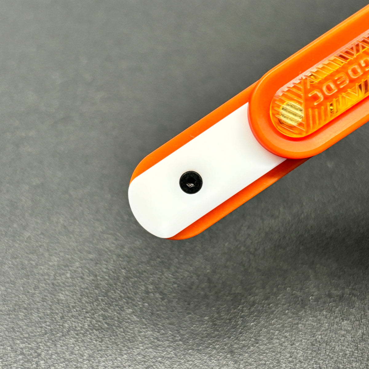 Spice Pin Resin