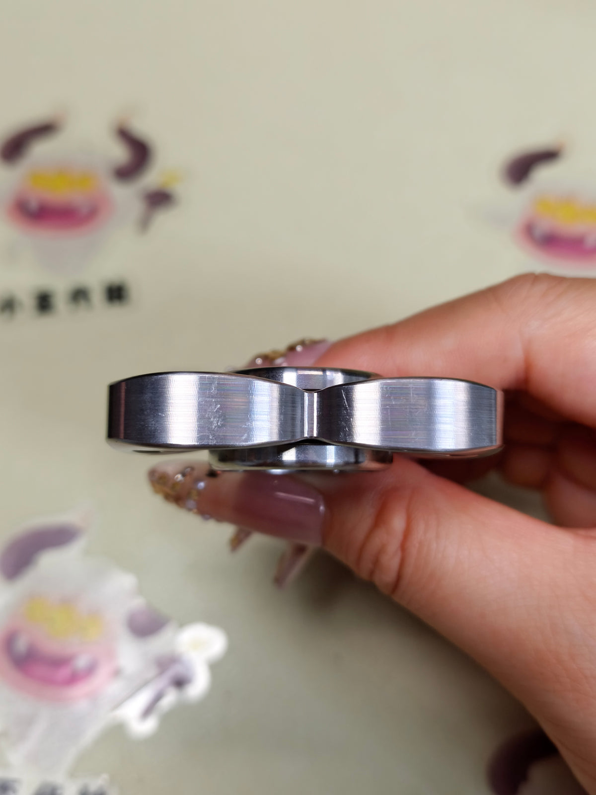 Twin Shadow Stainless Steel