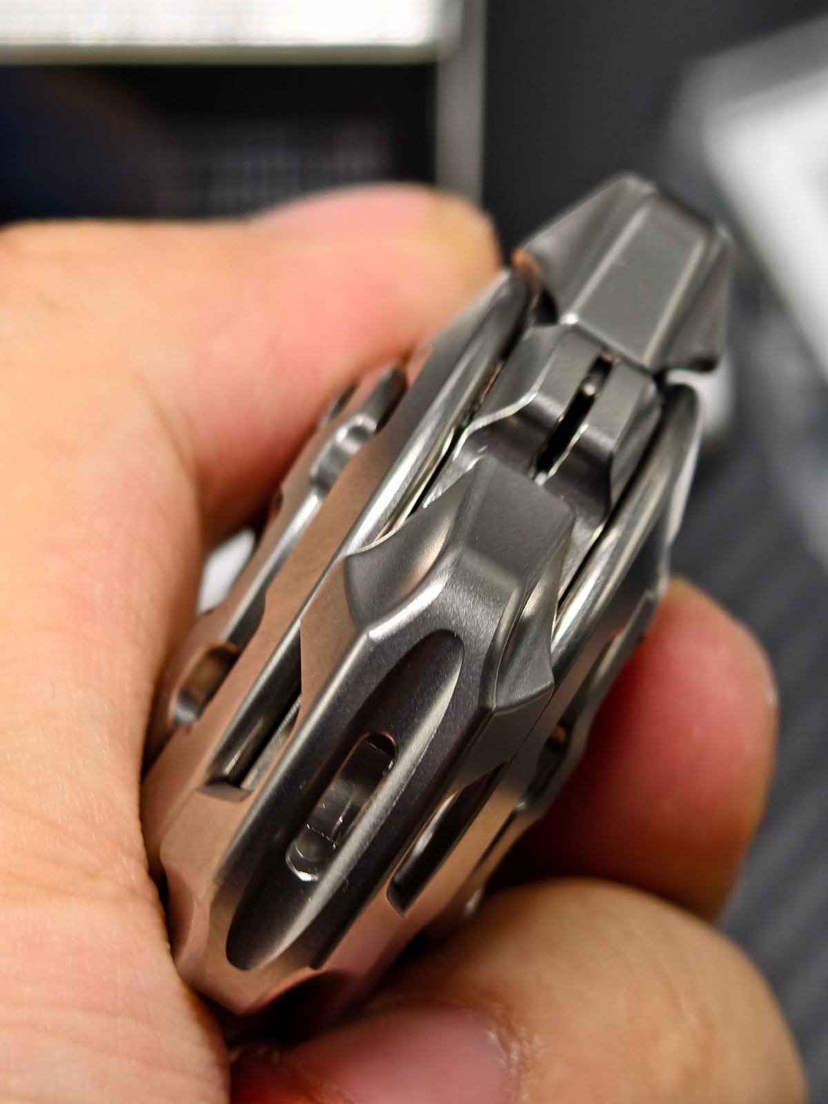 Meteor Fall Titanium