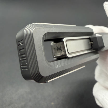 X Lock Zirconium