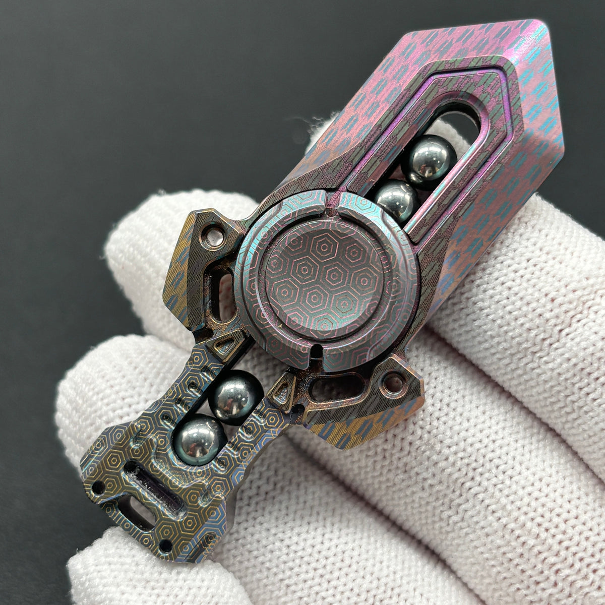 Greatsword Titanium Engraved