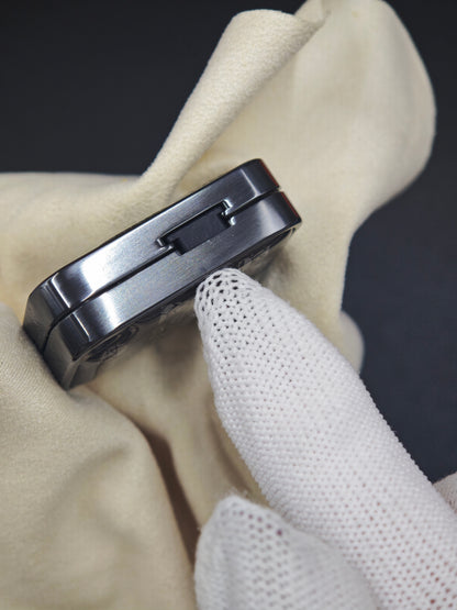 Price Tag Nine Palace Zirconium