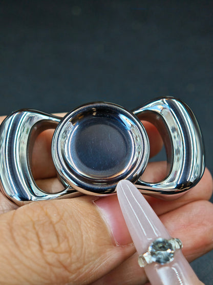 Two-Leaf Horizon Stainless Steel