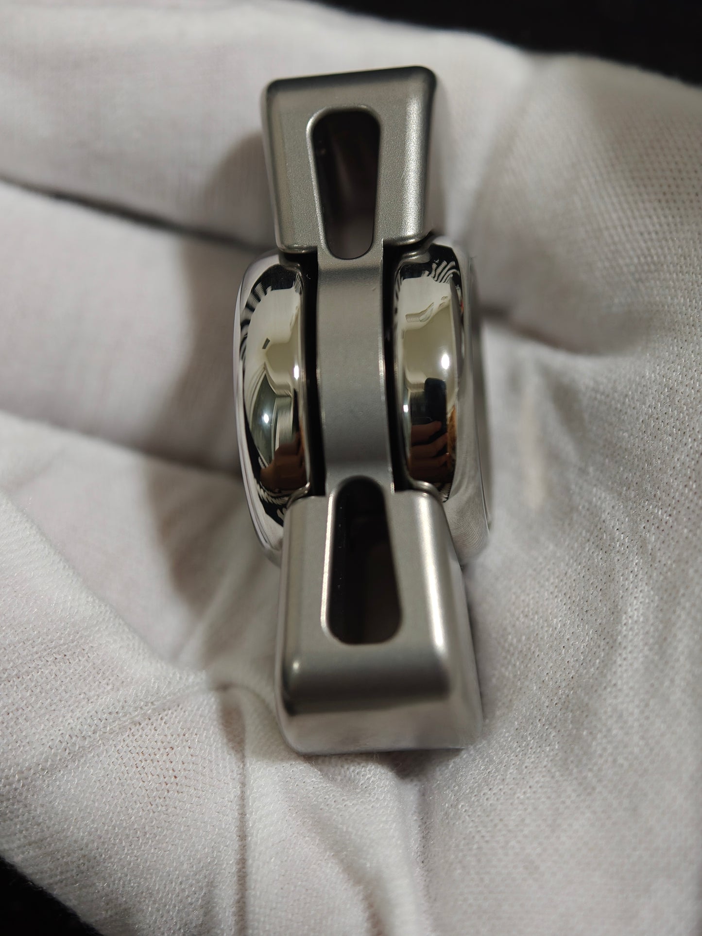 Floating Shadow Pro Stainless Steel Stonewashed