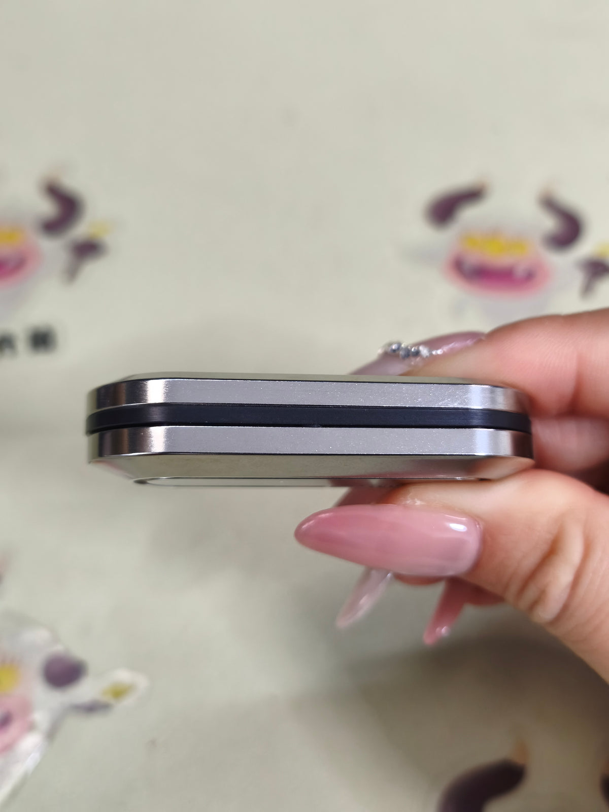 Coco Candy Titanium