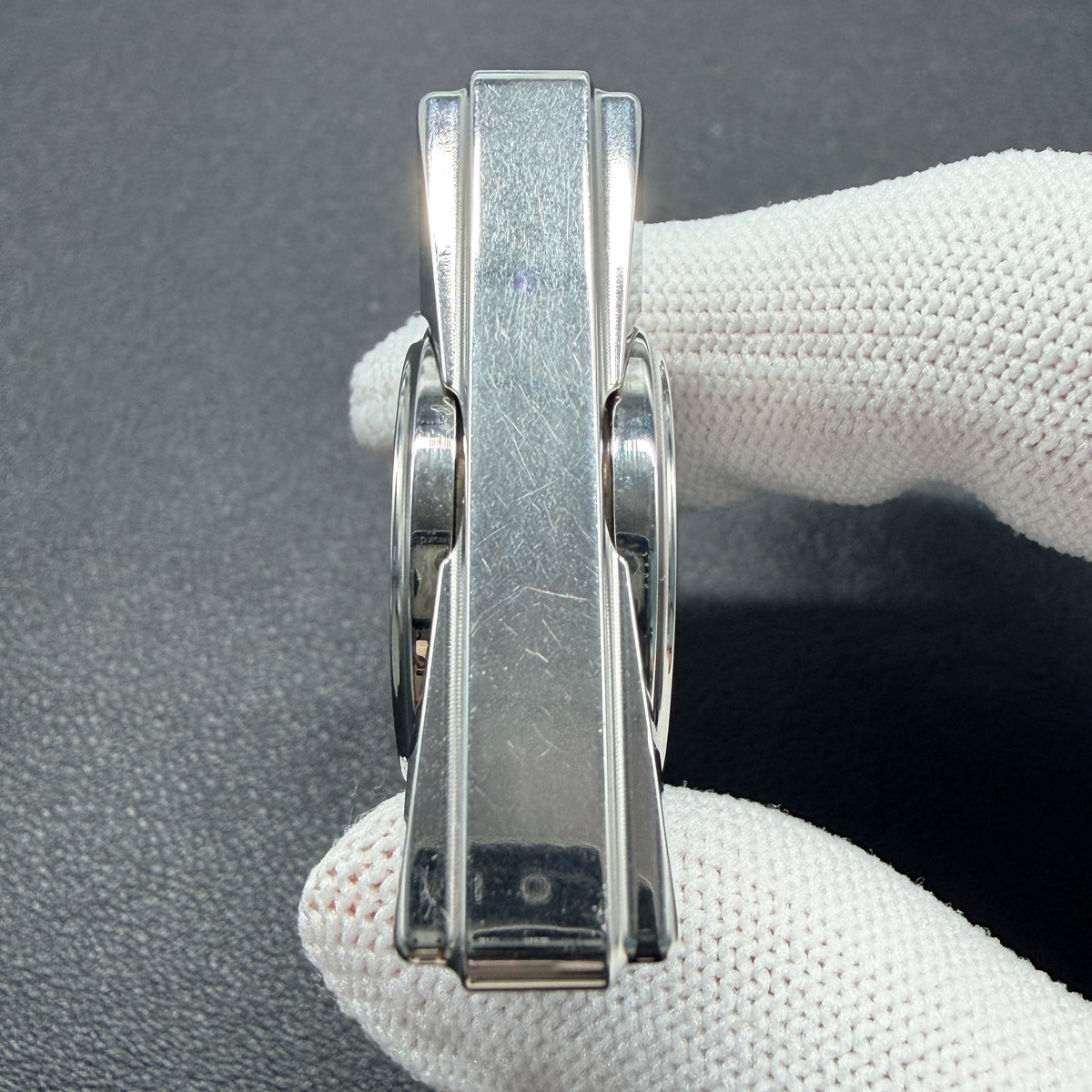 Hornet Stainless Steel Polished