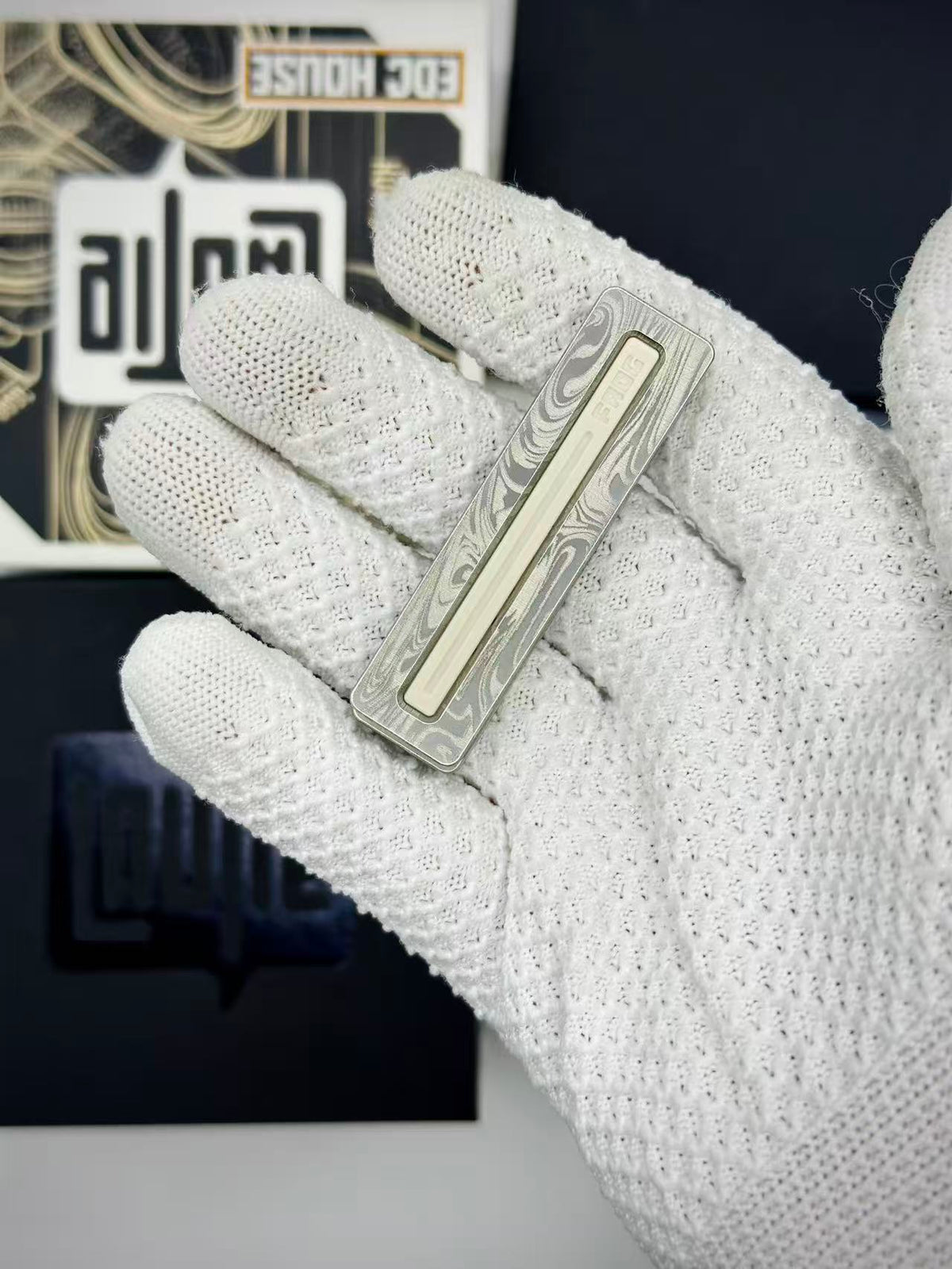 Frog Zirconium Engraved
