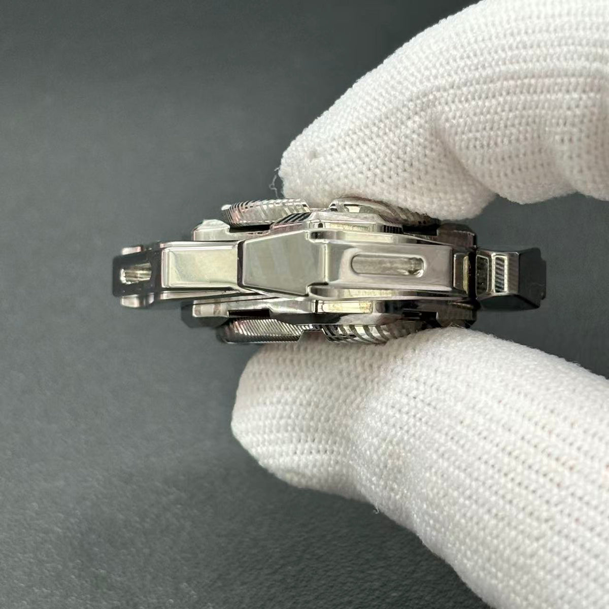 Haze Shell Opening Damasteel