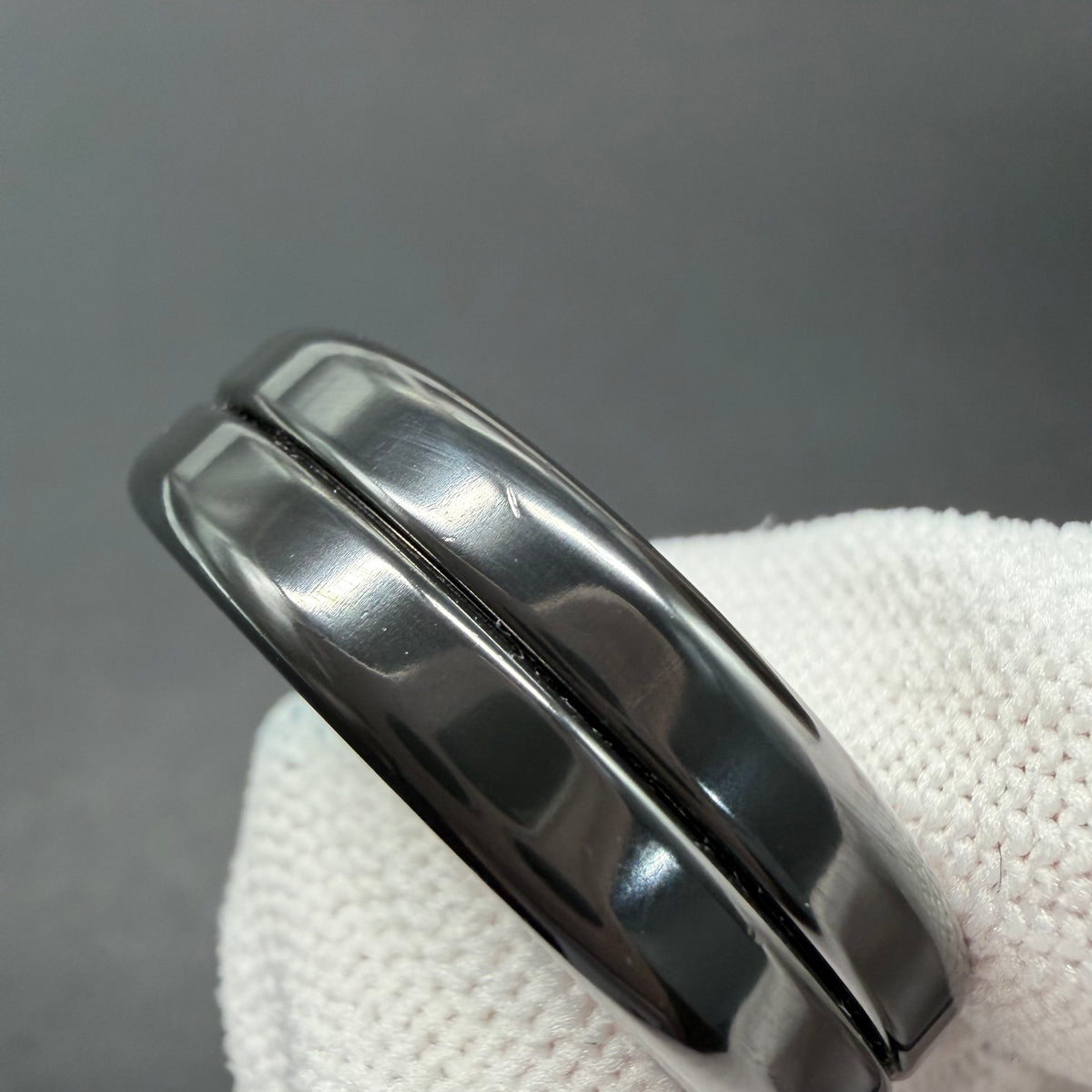 Devil Milk Cap Zirconium