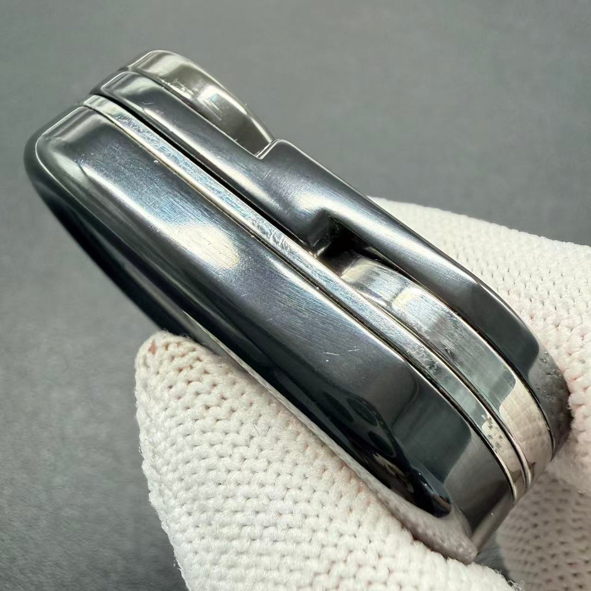 Lightning Mini Zirconium
