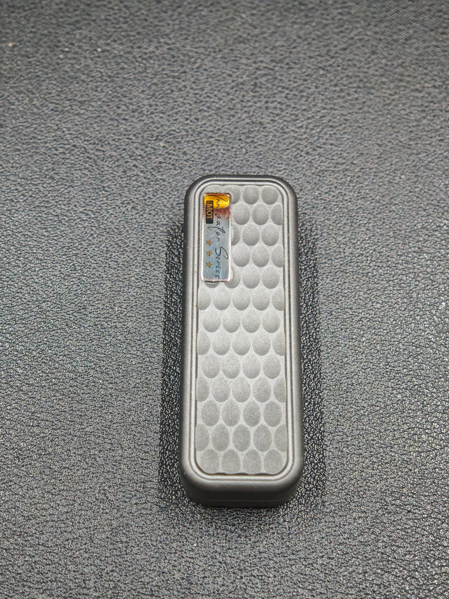 Feng Ling Zirconium