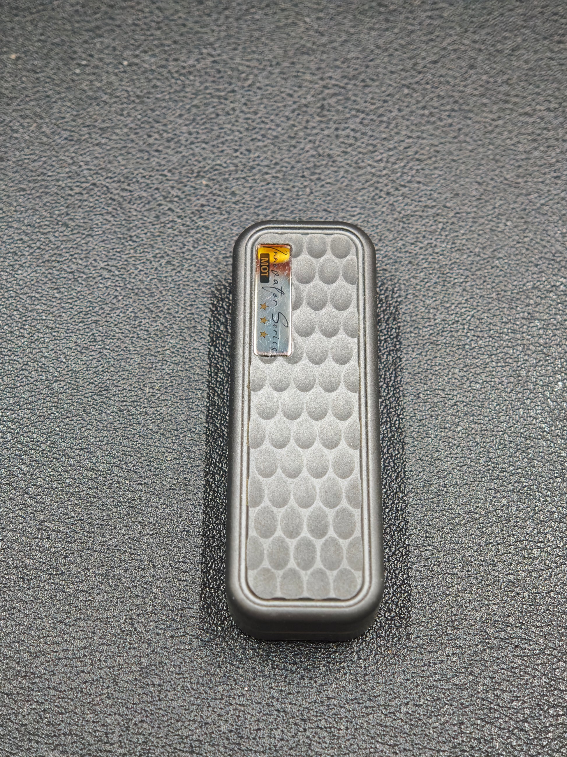 Feng Ling Zirconium