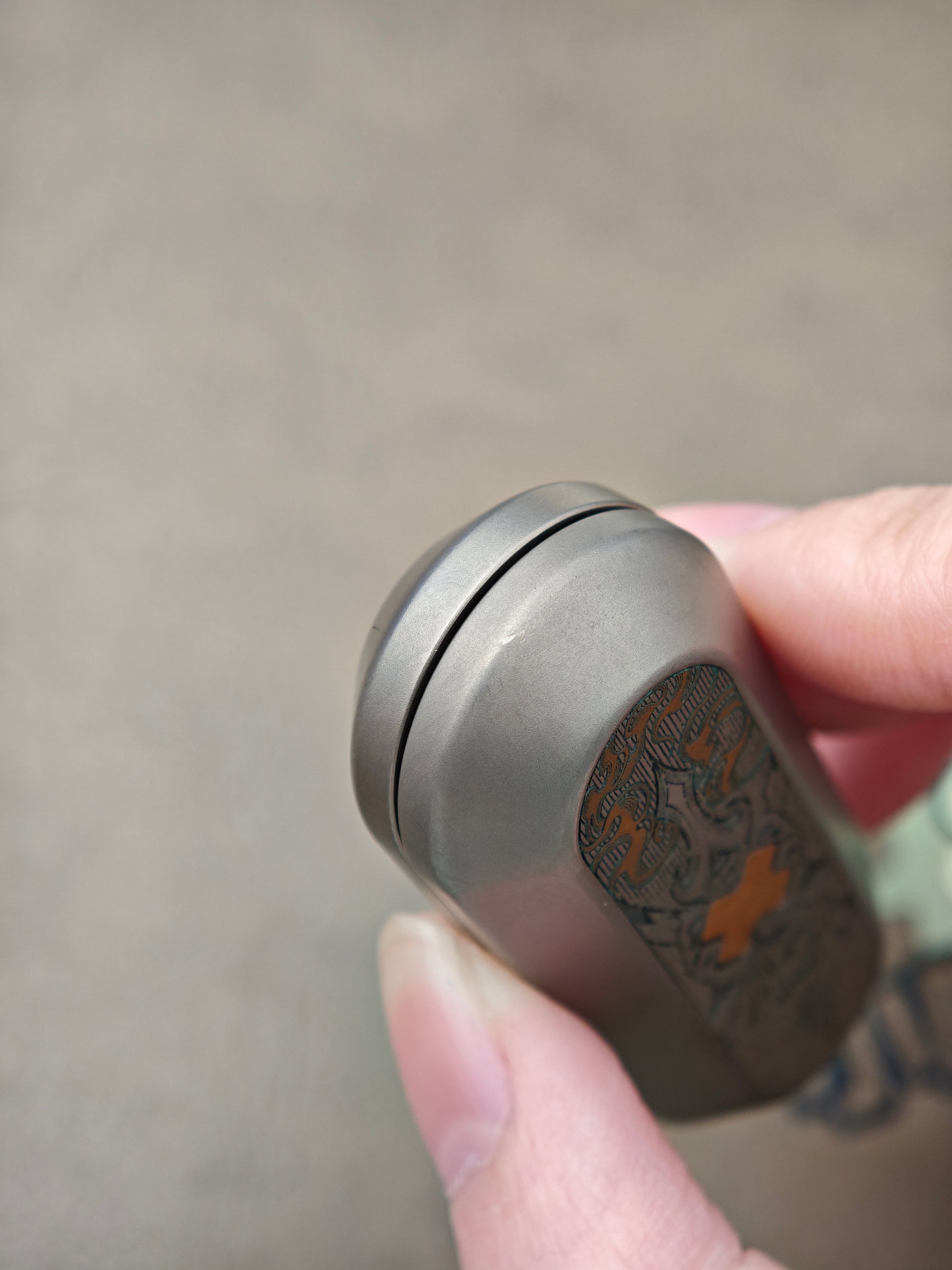 Axis Zirconium