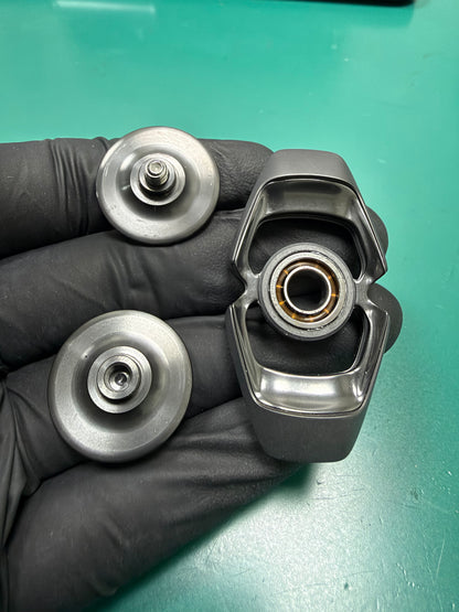 Liquid Zirconium