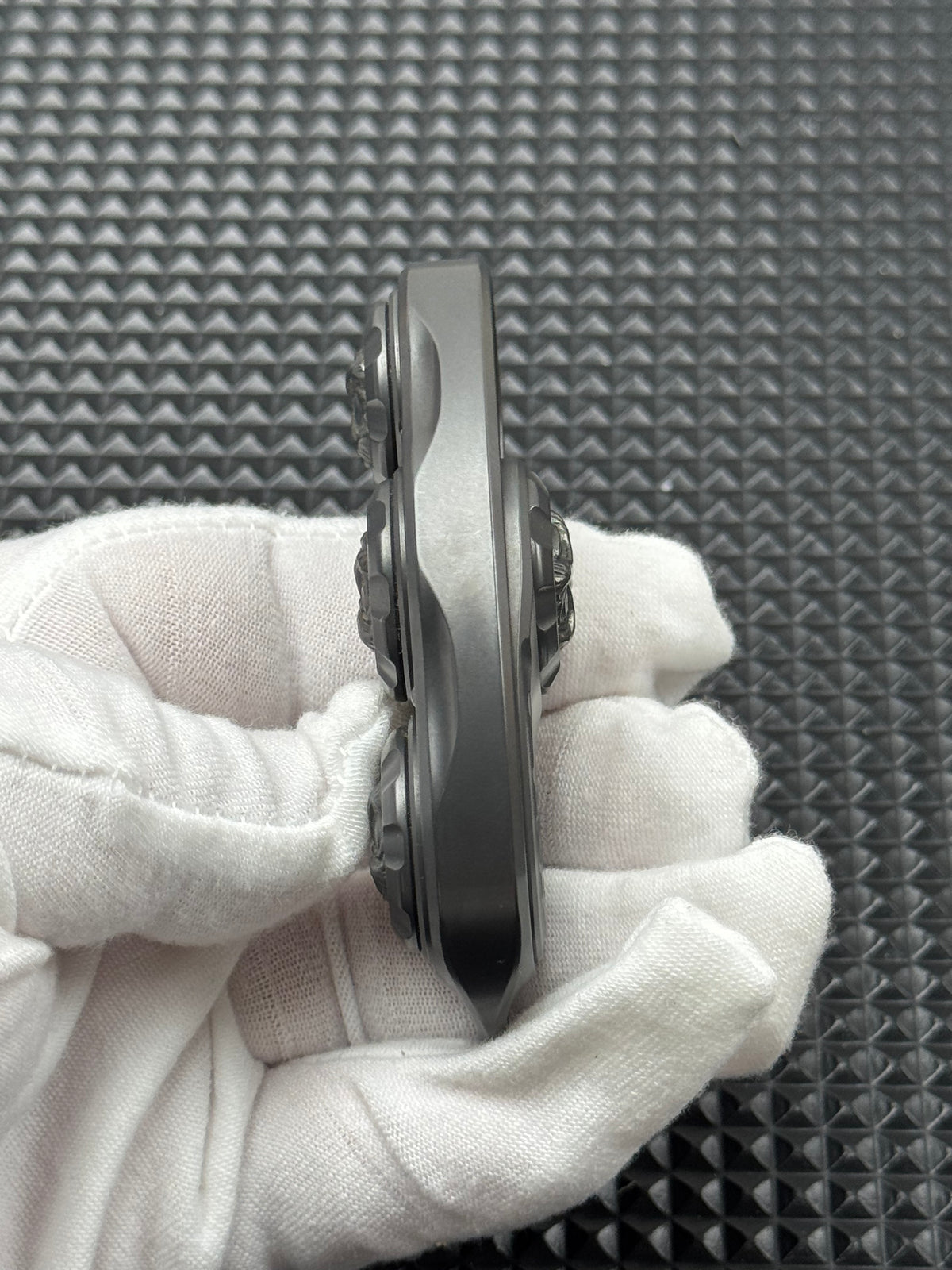 Pea Pod r Stainless Steel