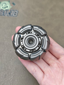 Pillbug Shell Opening Titanium