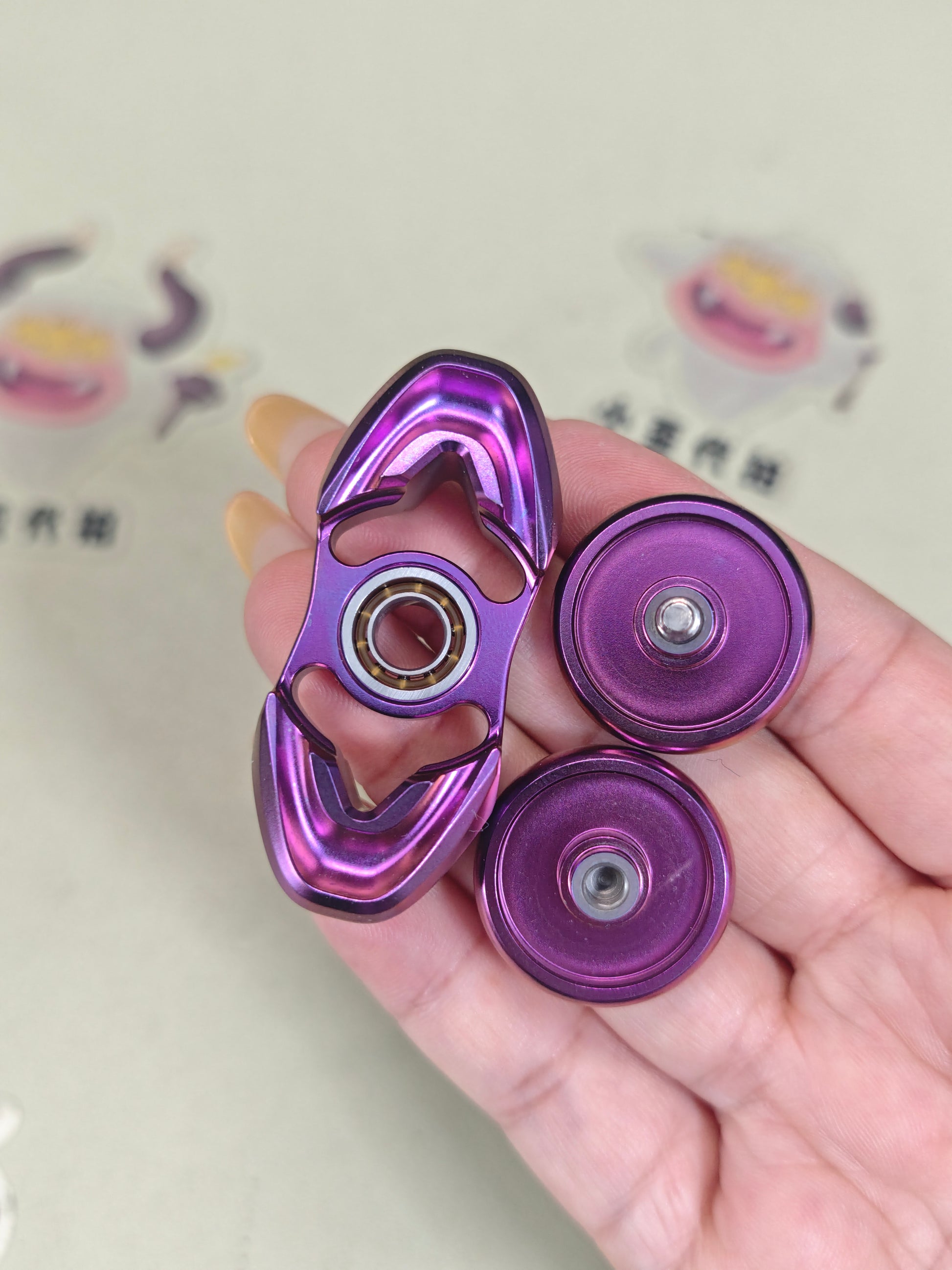 Pan Yixian Zirconium