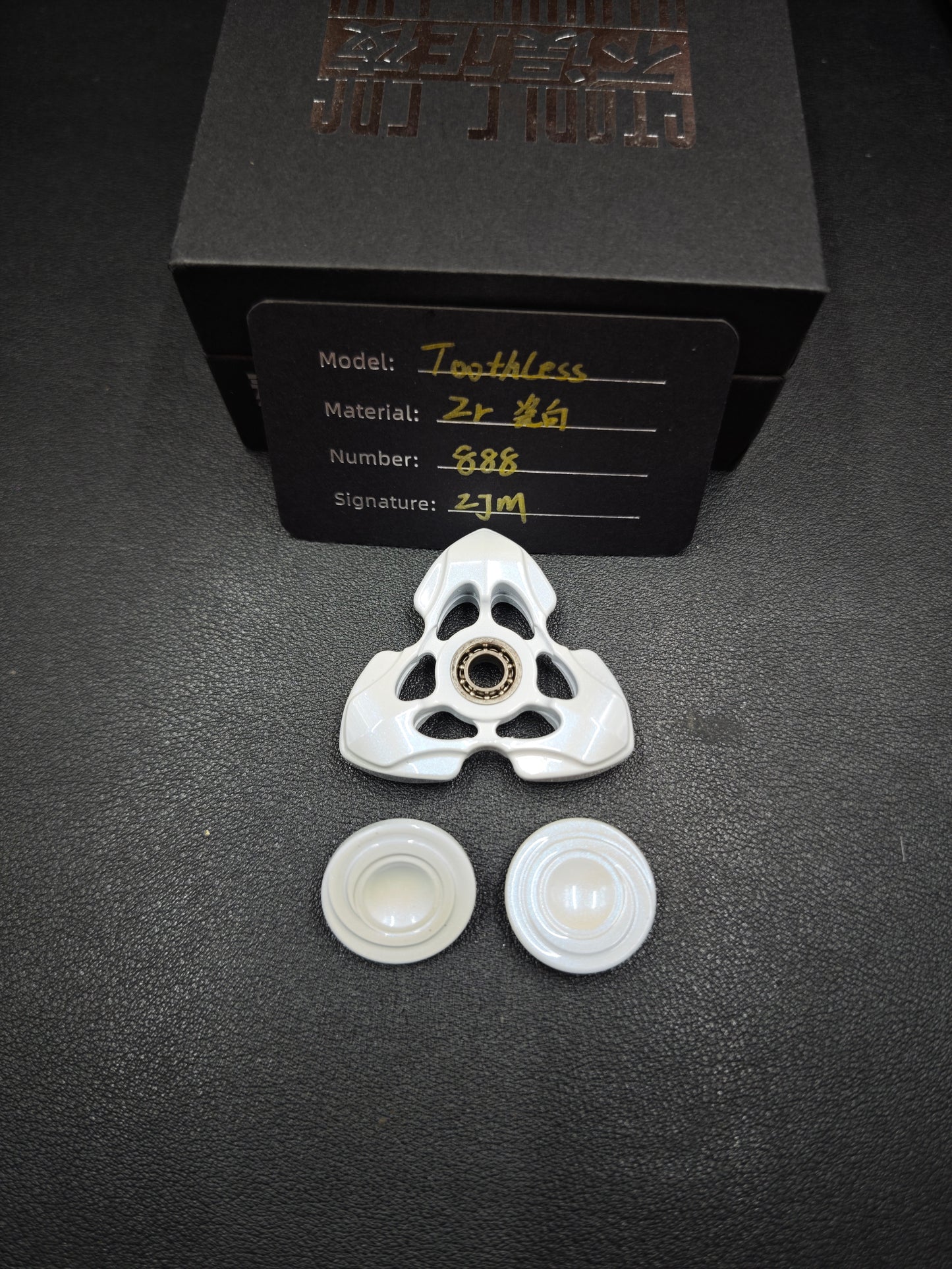 Toothless Finale Special Material Zirconium