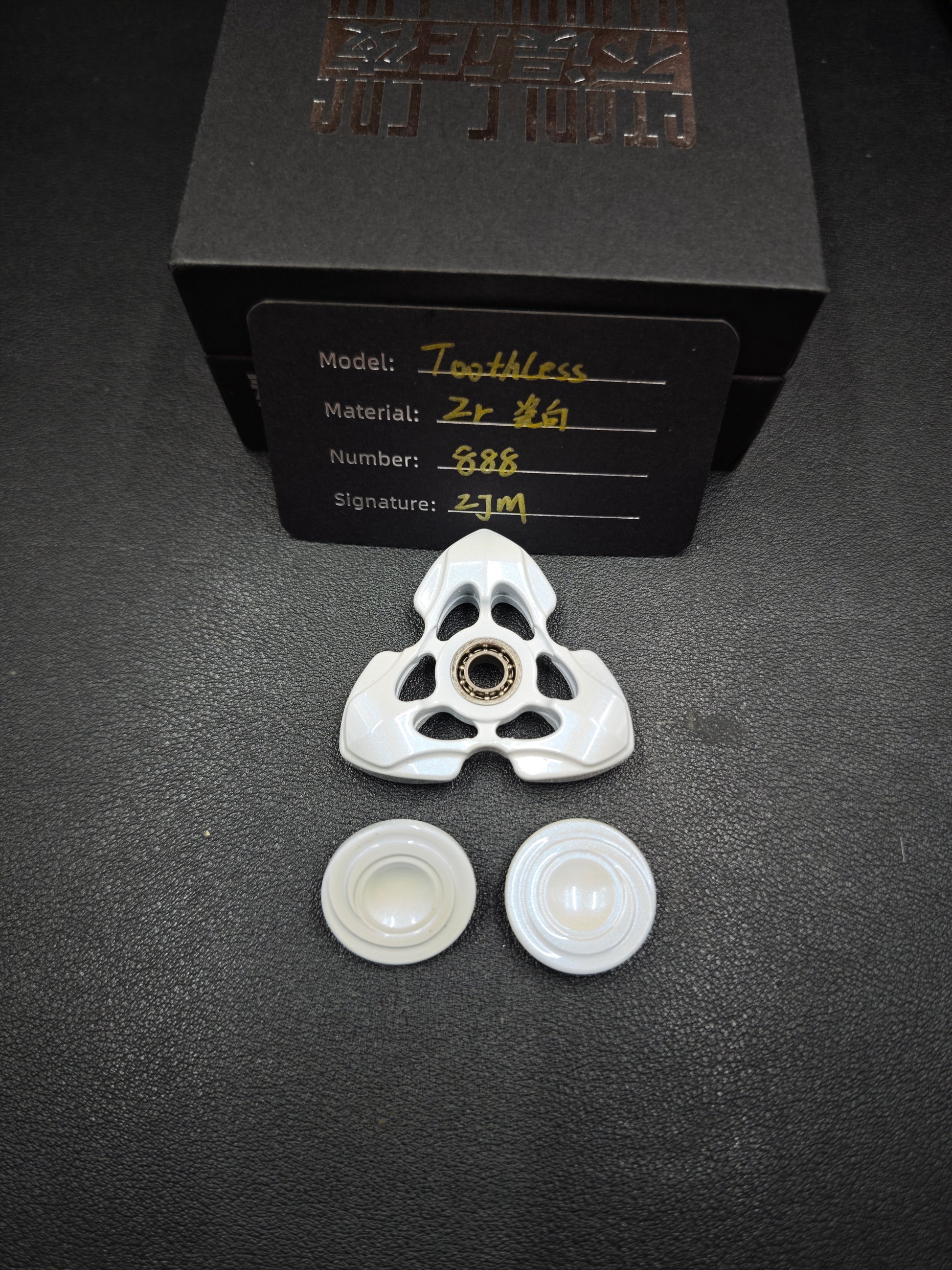 Toothless Finale Special Material Zirconium